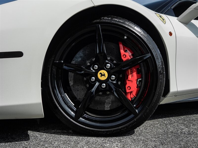 2016 Ferrari 488 GTB - Photo 12 - Bonita Springs, FL 34134