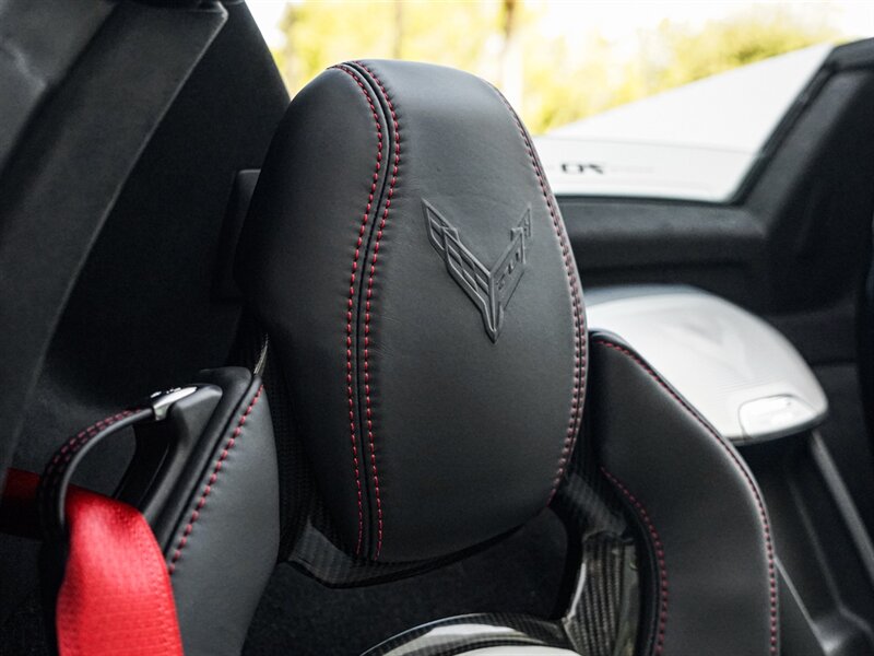 2023 Chevrolet Corvette Stingray 70th Anniversary Special Edition - Photo 28 - Bonita Springs, FL 34134