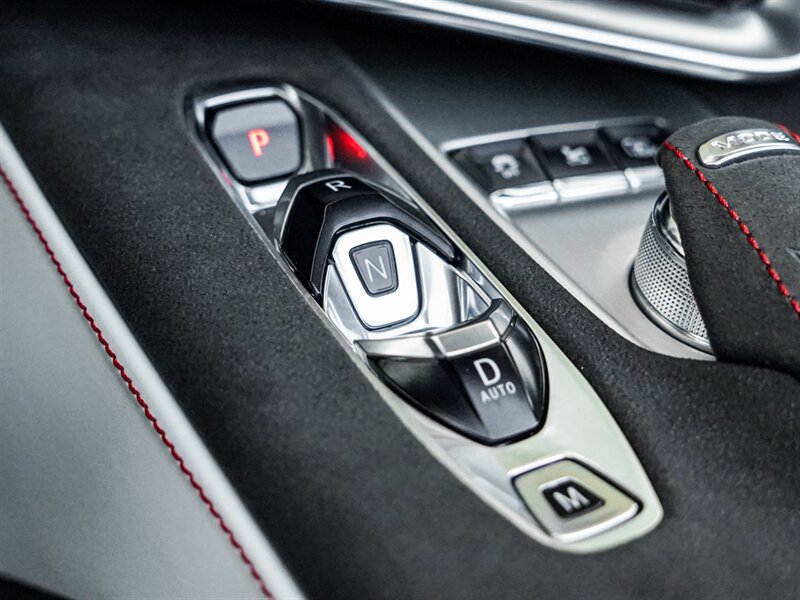 2023 Chevrolet Corvette Stingray 70th Anniversary Special Edition - Photo 16 - Bonita Springs, FL 34134