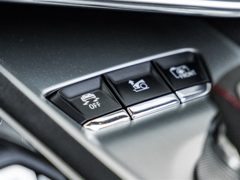 2023 Chevrolet Corvette Stingray 70th Anniversary Special Edition - Photo 15 - Bonita Springs, FL 34134