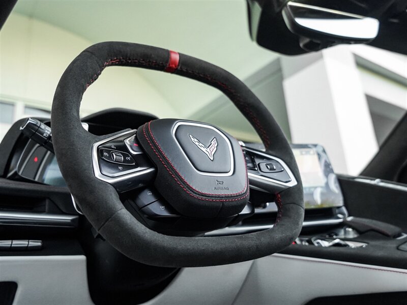 2023 Chevrolet Corvette Stingray 70th Anniversary Special Edition - Photo 11 - Bonita Springs, FL 34134