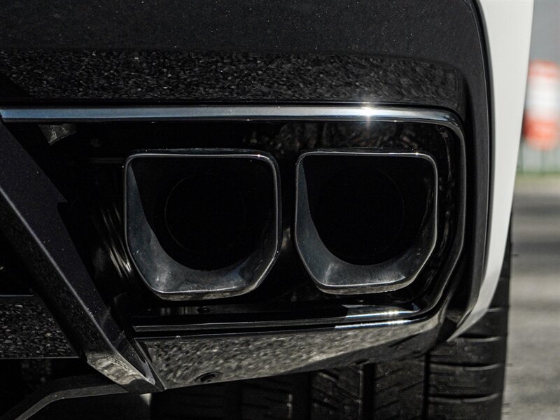 2023 Chevrolet Corvette Stingray 70th Anniversary Special Edition - Photo 47 - Bonita Springs, FL 34134