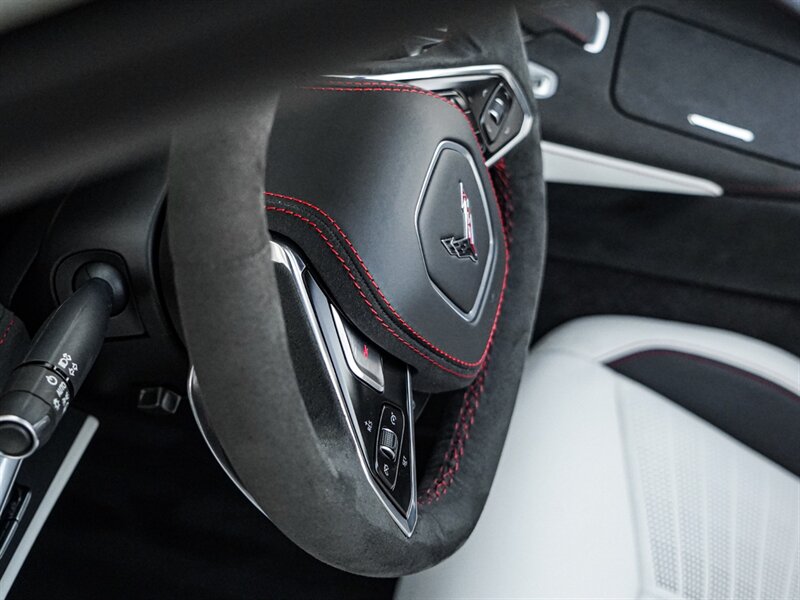 2023 Chevrolet Corvette Stingray 70th Anniversary Special Edition - Photo 25 - Bonita Springs, FL 34134