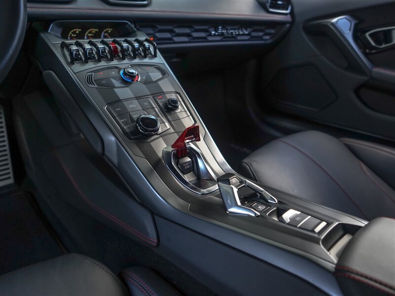 2015 Lamborghini Huracan LP 610-4   - Photo 16 - Bonita Springs, FL 34134