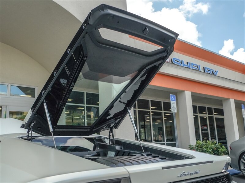 2015 Lamborghini Huracan LP 610-4   - Photo 29 - Bonita Springs, FL 34134