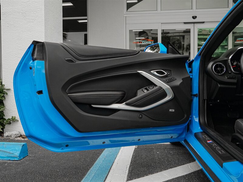 2022 Chevrolet Camaro SS   - Photo 24 - Bonita Springs, FL 34134