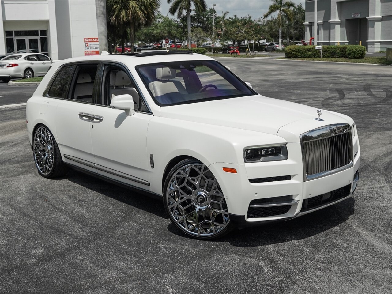 2019 Rolls-Royce Cullinan   - Photo 73 - Bonita Springs, FL 34134