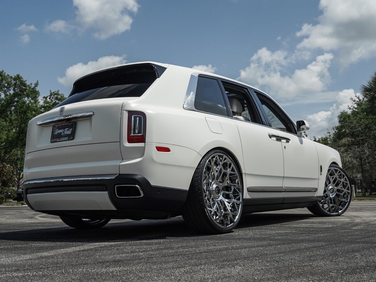 2019 Rolls-Royce Cullinan   - Photo 66 - Bonita Springs, FL 34134