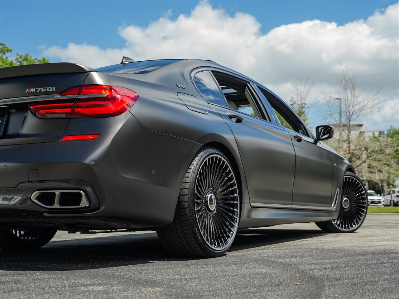 2017 BMW M760i xDrive   - Photo 82 - Bonita Springs, FL 34134