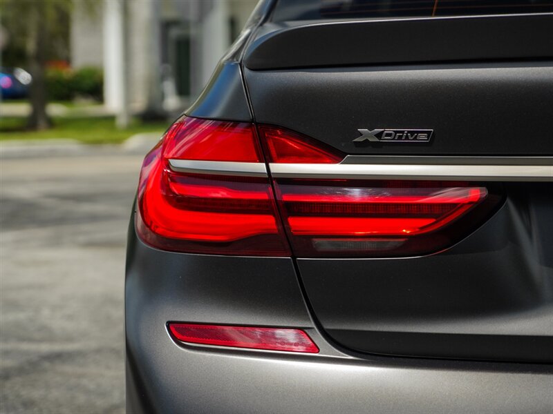 2017 BMW M760i xDrive - Photo 73 - Bonita Springs, FL 34134