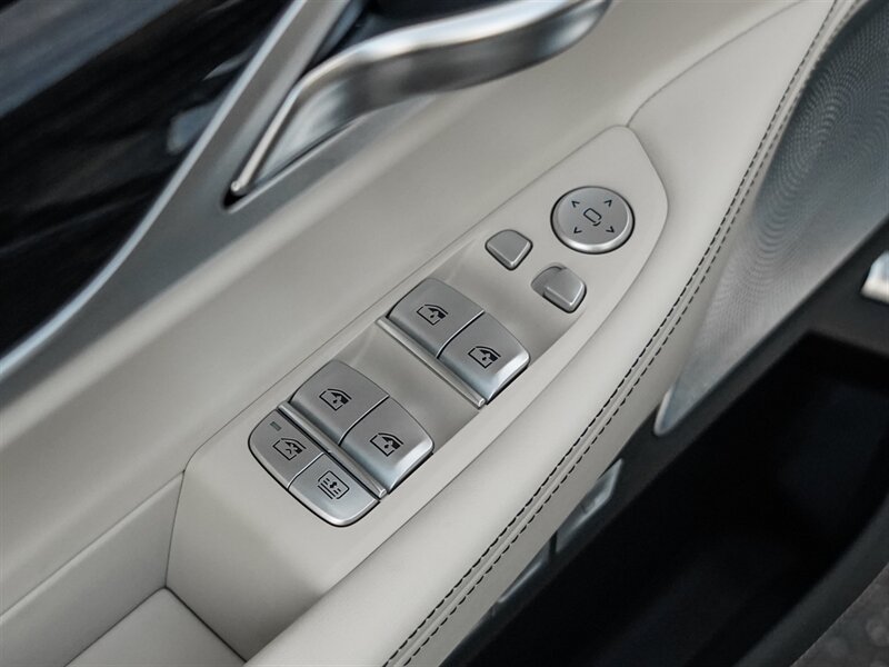 2017 BMW M760i xDrive - Photo 31 - Bonita Springs, FL 34134