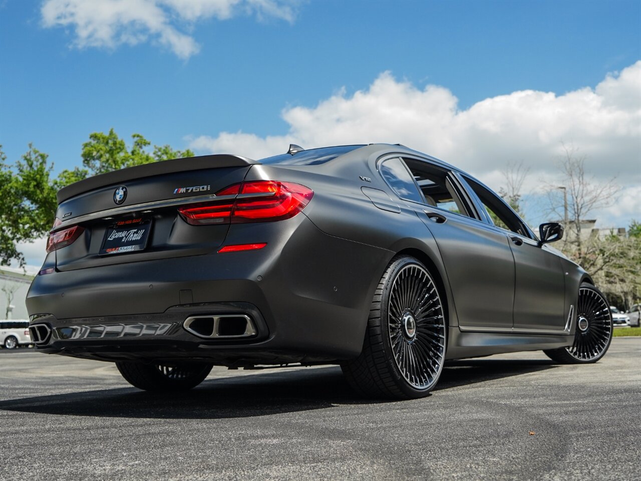 2017 BMW M760i xDrive   - Photo 81 - Bonita Springs, FL 34134