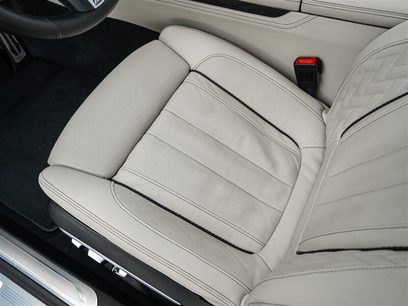 2017 BMW M760i xDrive - Photo 27 - Bonita Springs, FL 34134