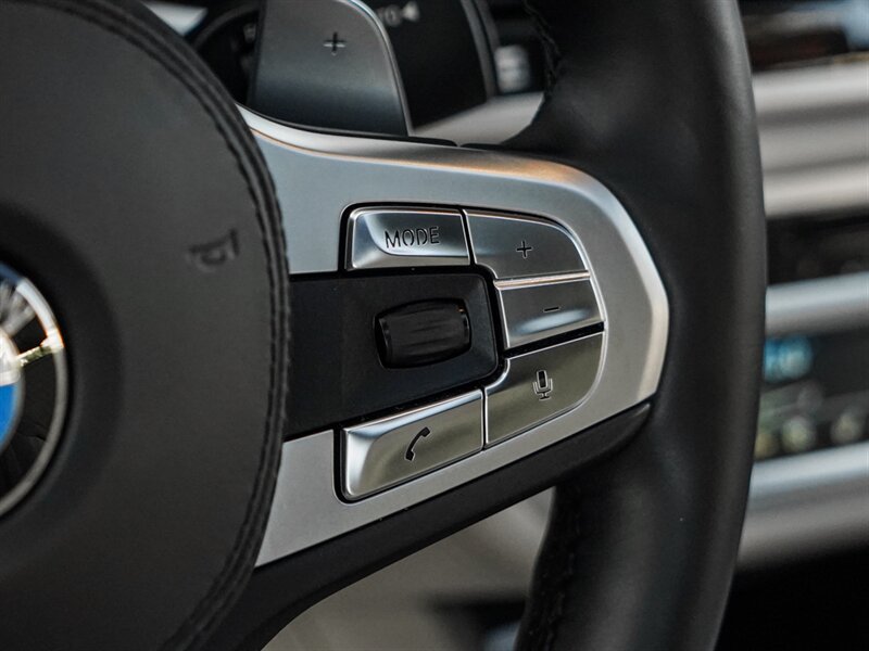 2017 BMW M760i xDrive - Photo 46 - Bonita Springs, FL 34134