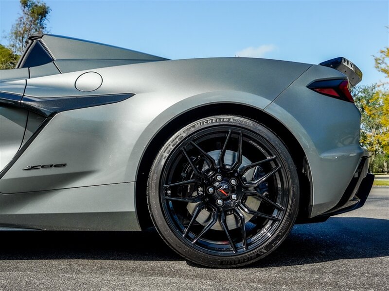 2023 Chevrolet Corvette Z06 - Photo 36 - Bonita Springs, FL 34134