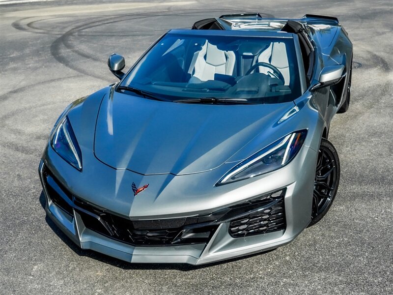 2023 Chevrolet Corvette Z06 - Photo 9 - Bonita Springs, FL 34134