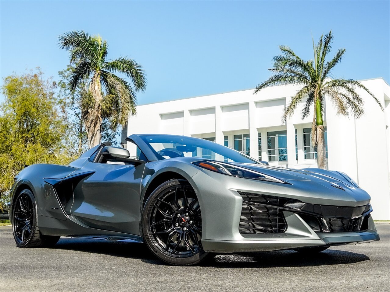 2023 Chevrolet Corvette Z06   - Photo 49 - Bonita Springs, FL 34134