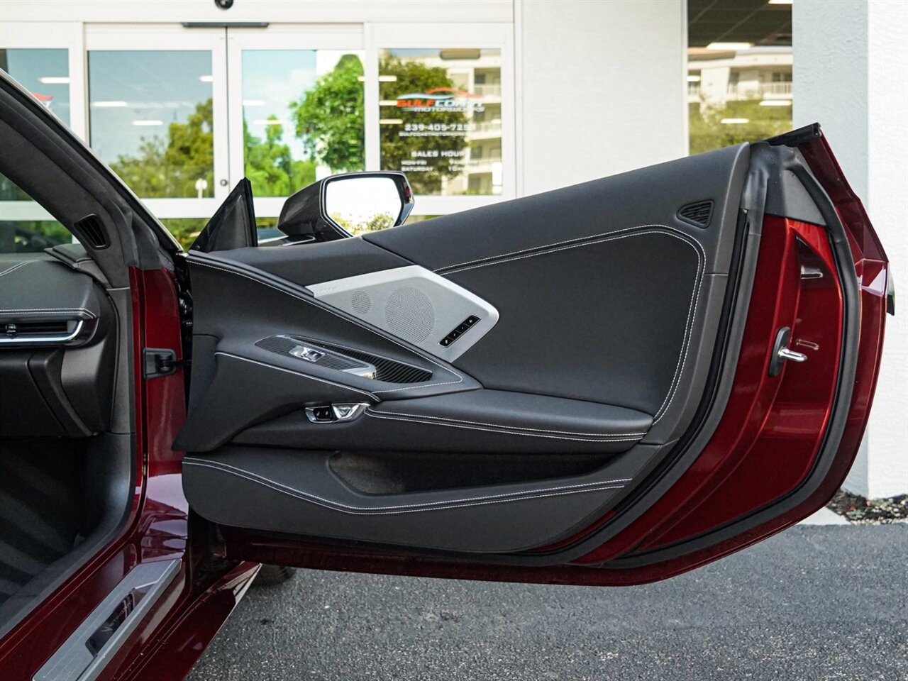 2020 Chevrolet Corvette Stingray   - Photo 33 - Bonita Springs, FL 34134