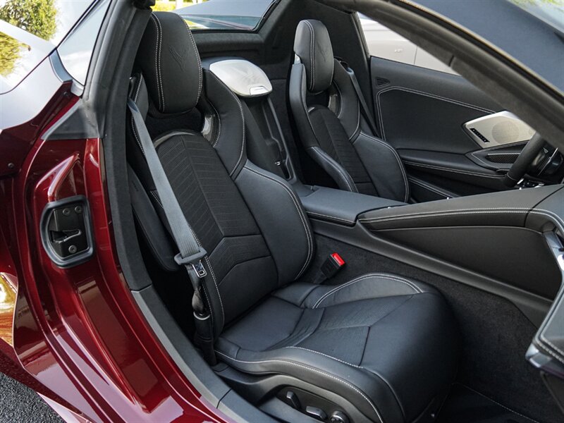 2020 Chevrolet Corvette Stingray - Photo 24 - Bonita Springs, FL 34134