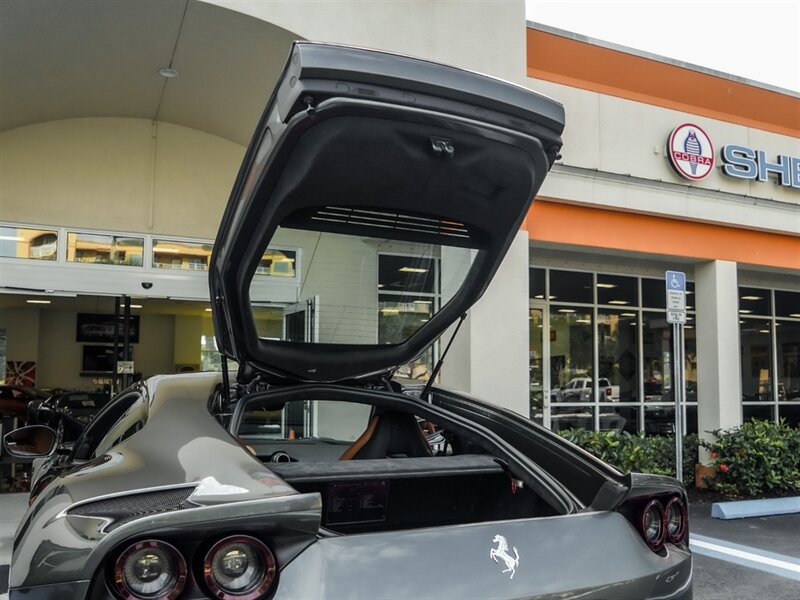 2020 Ferrari 812 Superfast - Photo 29 - Bonita Springs, FL 34134