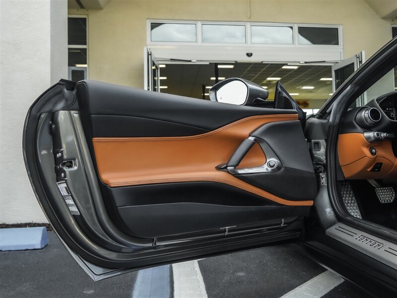 2020 Ferrari 812 Superfast - Photo 19 - Bonita Springs, FL 34134