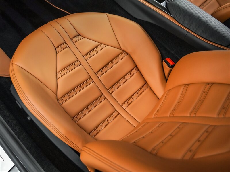 2020 Ferrari 812 Superfast - Photo 17 - Bonita Springs, FL 34134