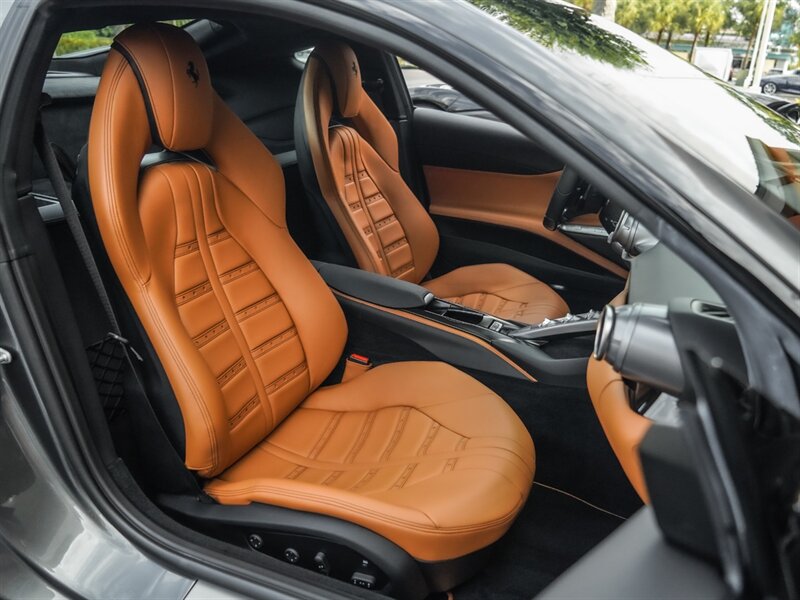 2020 Ferrari 812 Superfast - Photo 25 - Bonita Springs, FL 34134