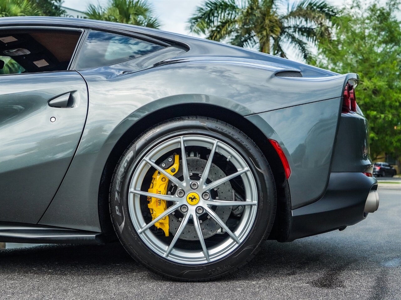 2020 Ferrari 812 Superfast   - Photo 34 - Bonita Springs, FL 34134