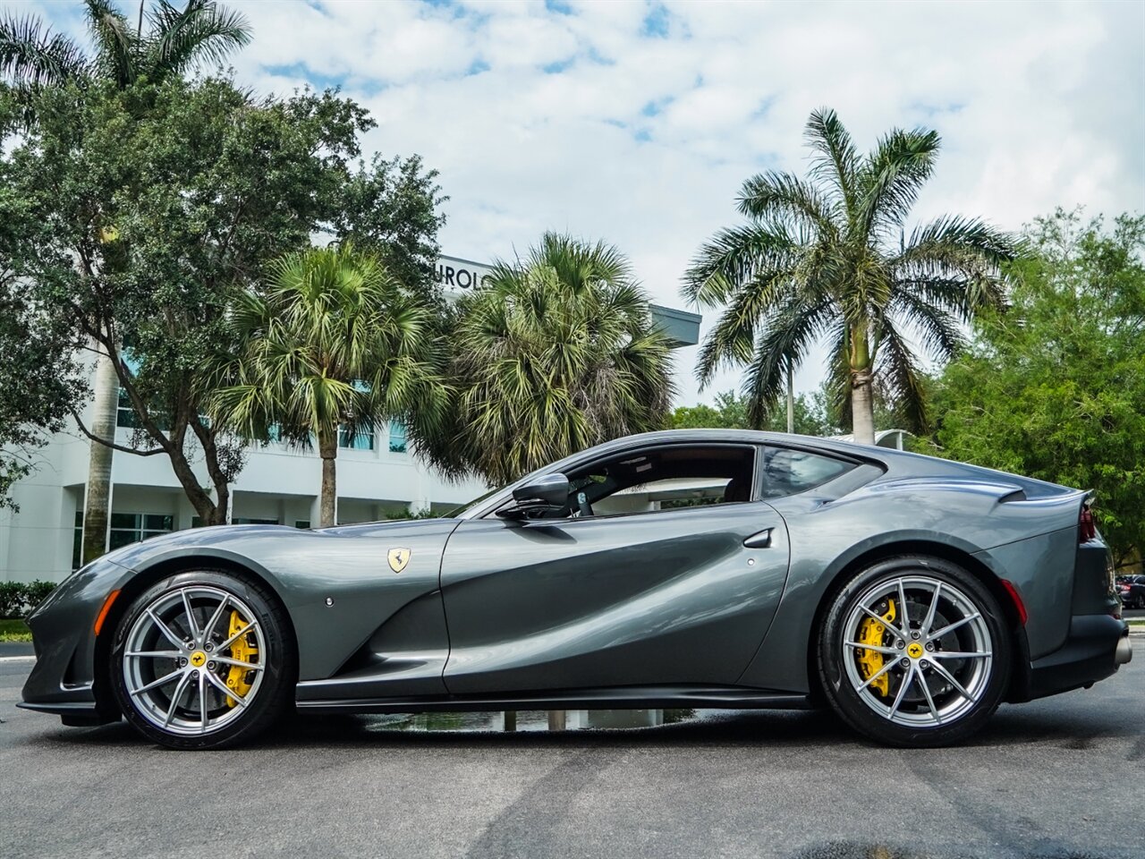 2020 Ferrari 812 Superfast   - Photo 31 - Bonita Springs, FL 34134