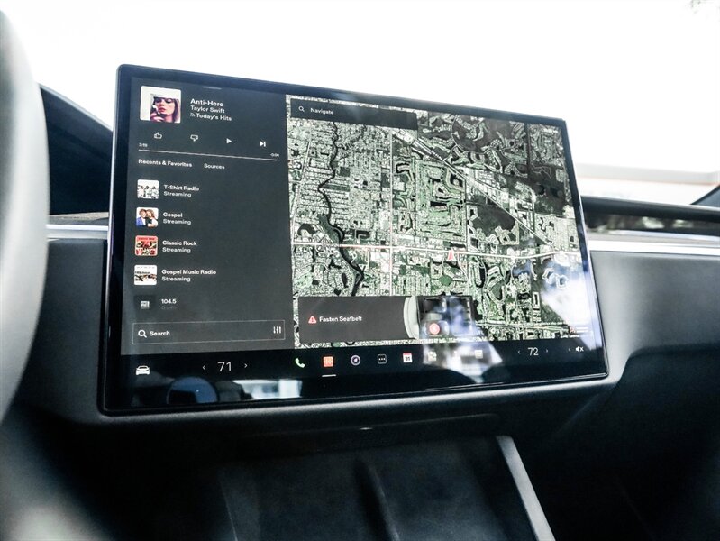 2022 Tesla Model S - Photo 15 - Bonita Springs, FL 34134