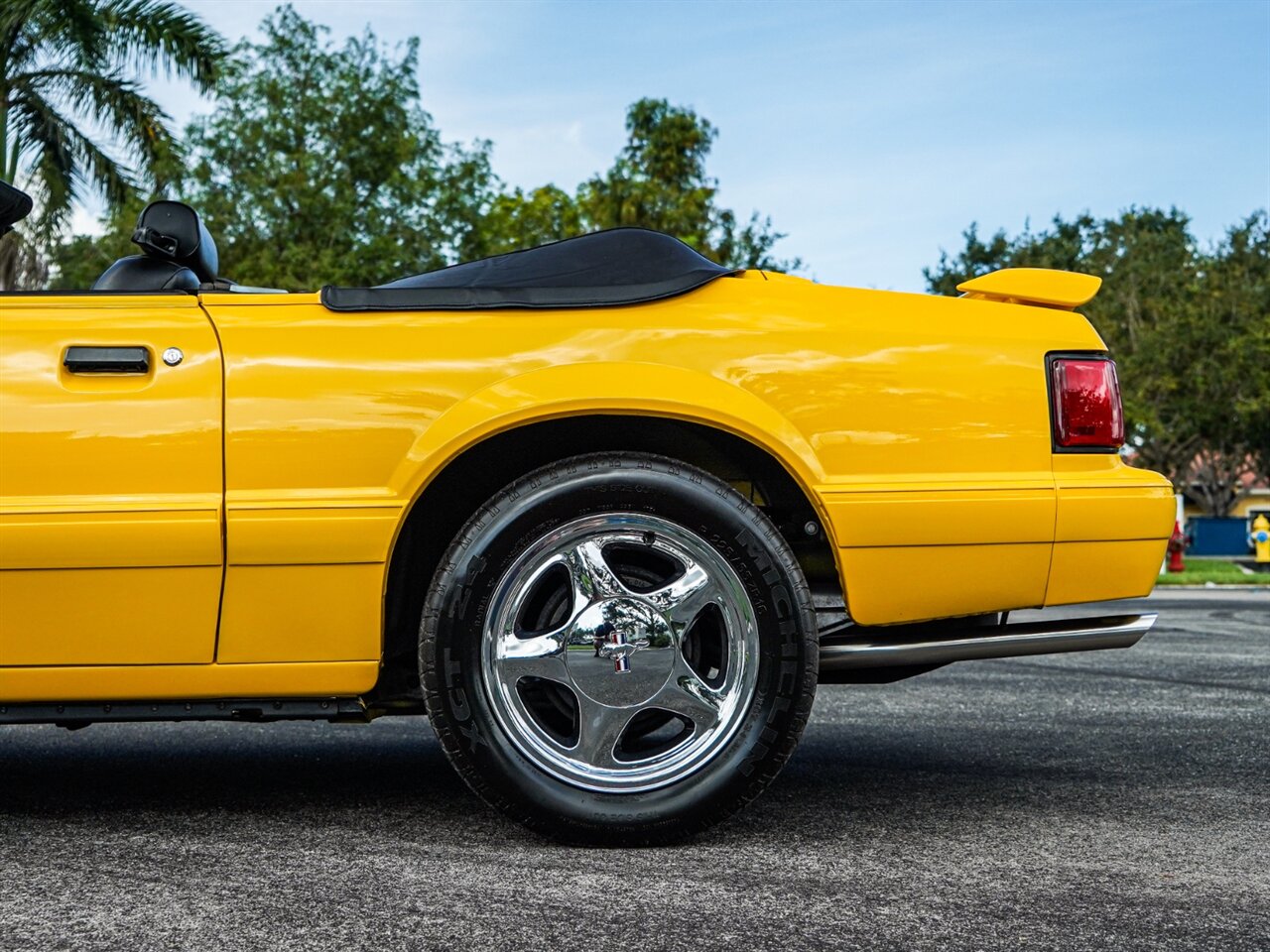 1993 Ford Mustang LX 5.0   - Photo 42 - Bonita Springs, FL 34134