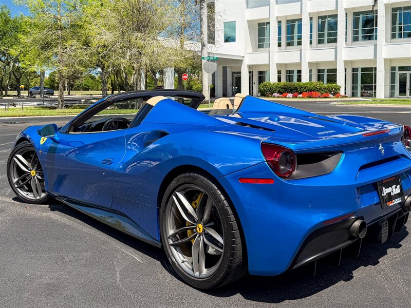 2017 Ferrari 488 Spider   - Photo 51 - Bonita Springs, FL 34134