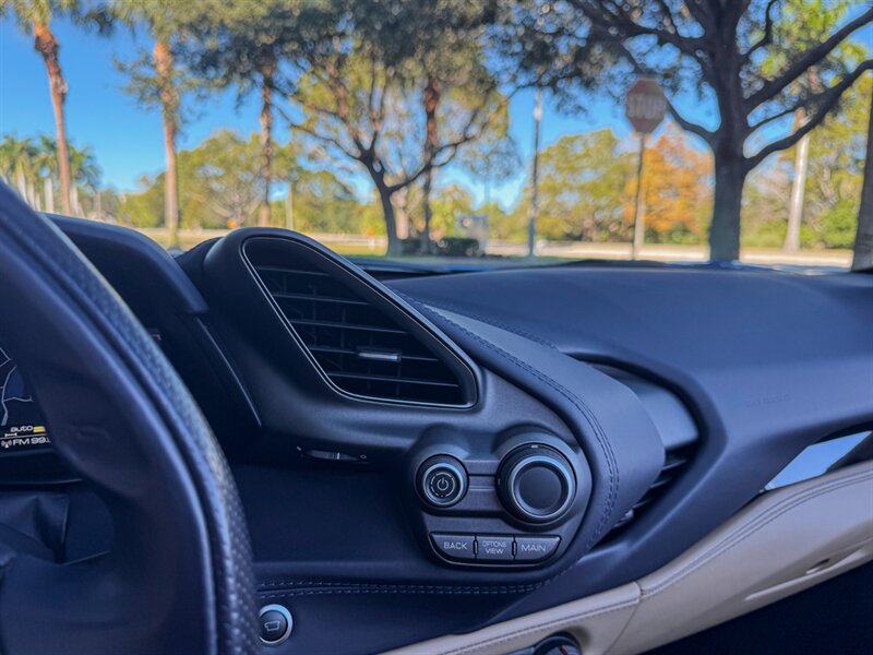 2017 Ferrari 488 Spider   - Photo 16 - Bonita Springs, FL 34134