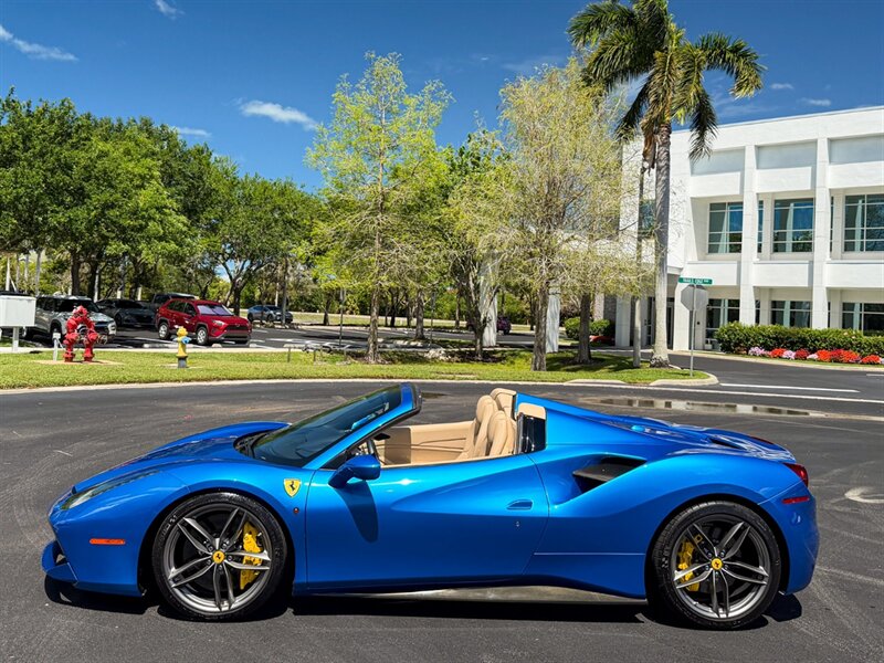 2017 Ferrari 488 Spider   - Photo 44 - Bonita Springs, FL 34134