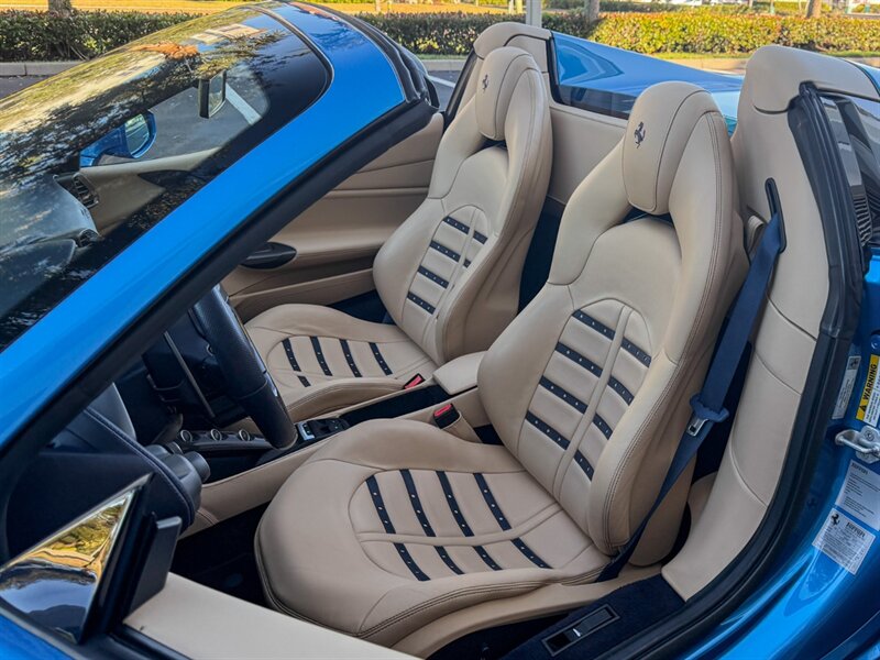 2017 Ferrari 488 Spider   - Photo 22 - Bonita Springs, FL 34134