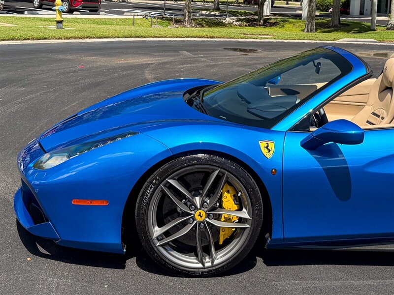 2017 Ferrari 488 Spider   - Photo 45 - Bonita Springs, FL 34134