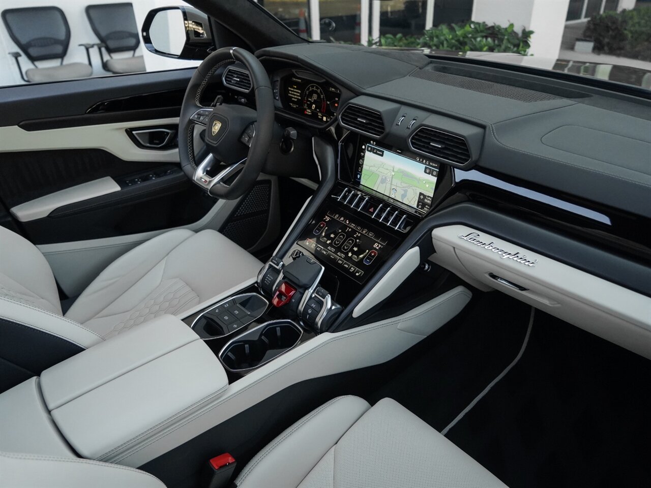 2023 Lamborghini Urus S   - Photo 34 - Bonita Springs, FL 34134