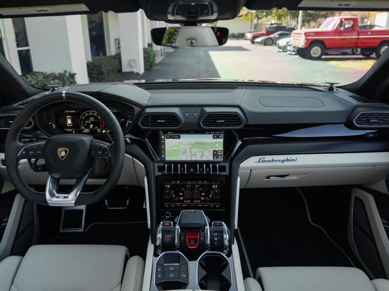 2023 Lamborghini Urus S   - Photo 31 - Bonita Springs, FL 34134