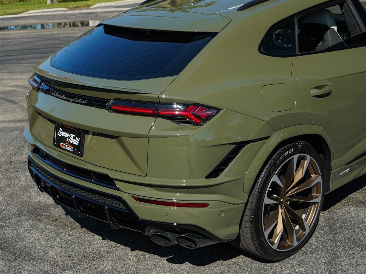 2023 Lamborghini Urus S   - Photo 66 - Bonita Springs, FL 34134