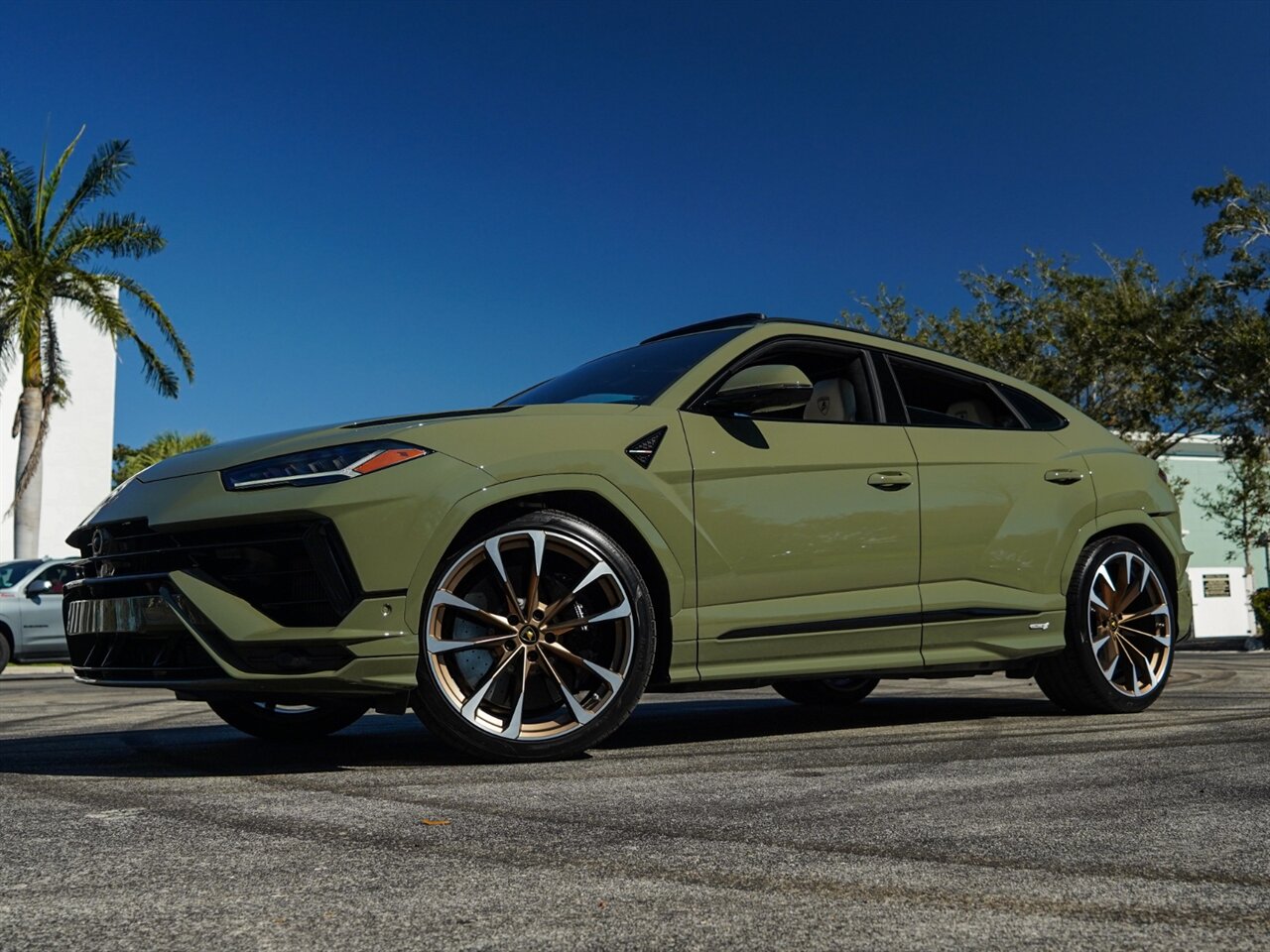 2023 Lamborghini Urus S   - Photo 13 - Bonita Springs, FL 34134