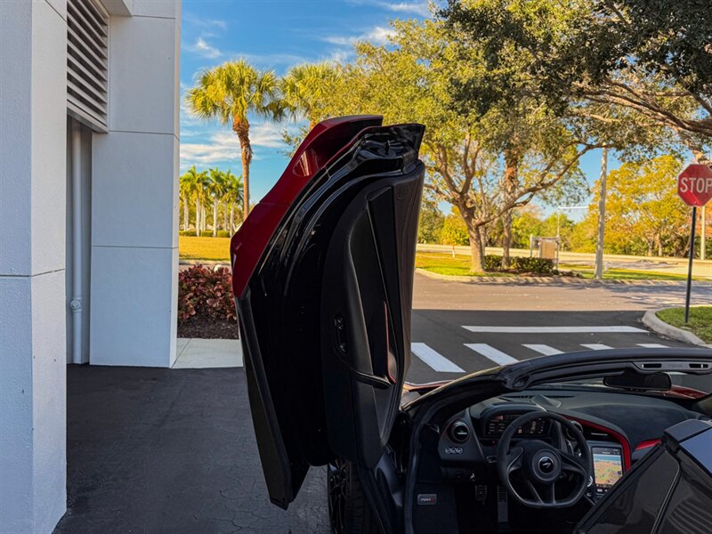 2020 McLaren 720S Spider Performance   - Photo 28 - Bonita Springs, FL 34134
