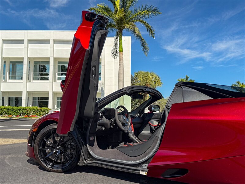 2020 McLaren 720S Spider Performance   - Photo 46 - Bonita Springs, FL 34134