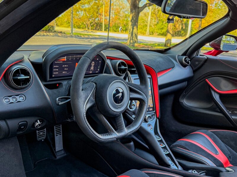 2020 McLaren 720S Spider Performance   - Photo 16 - Bonita Springs, FL 34134