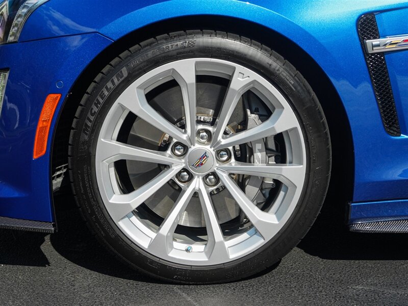 2018 Cadillac CTS-V - Photo 48 - Bonita Springs, FL 34134