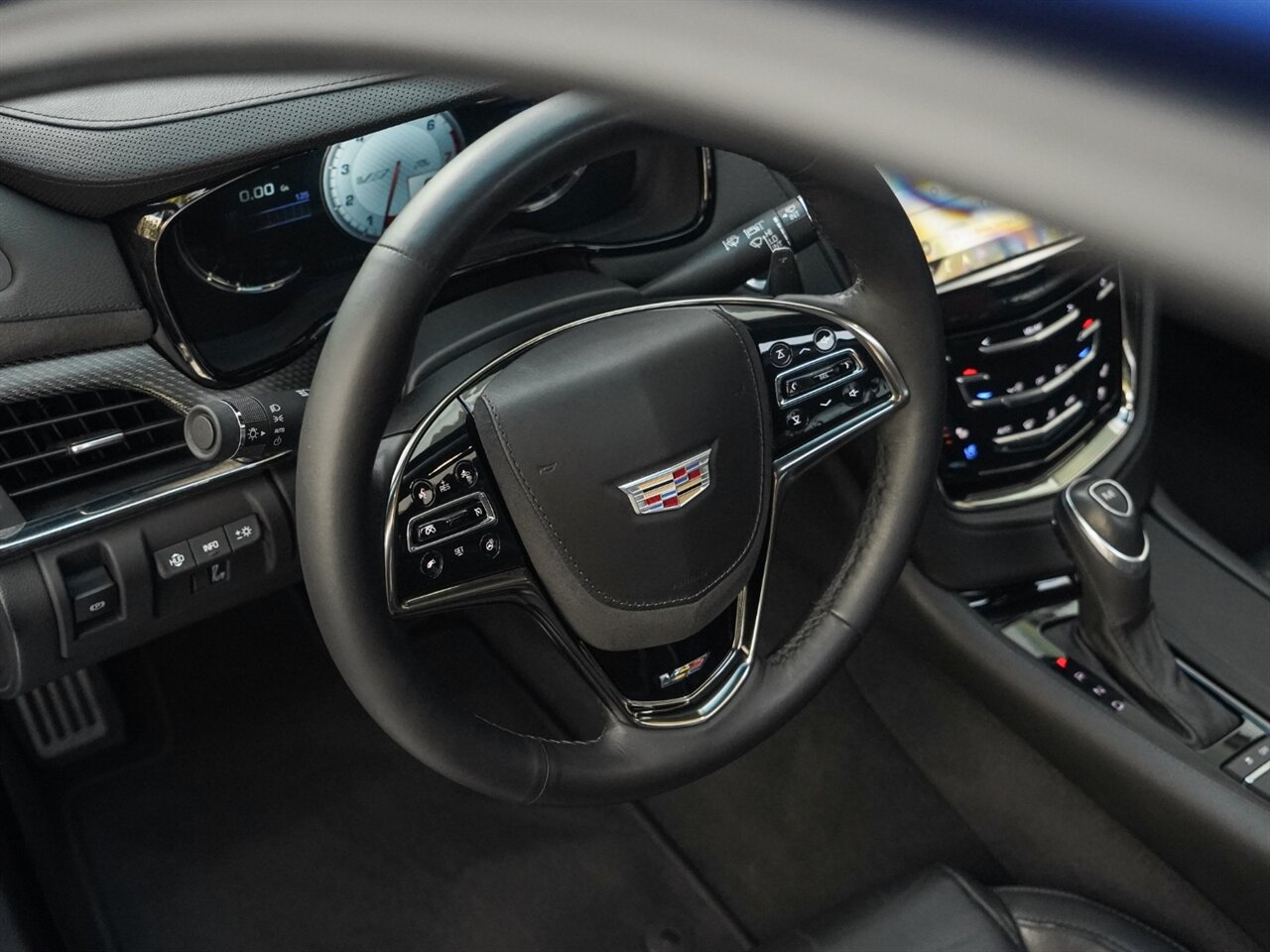 2018 Cadillac CTS-V   - Photo 33 - Bonita Springs, FL 34134