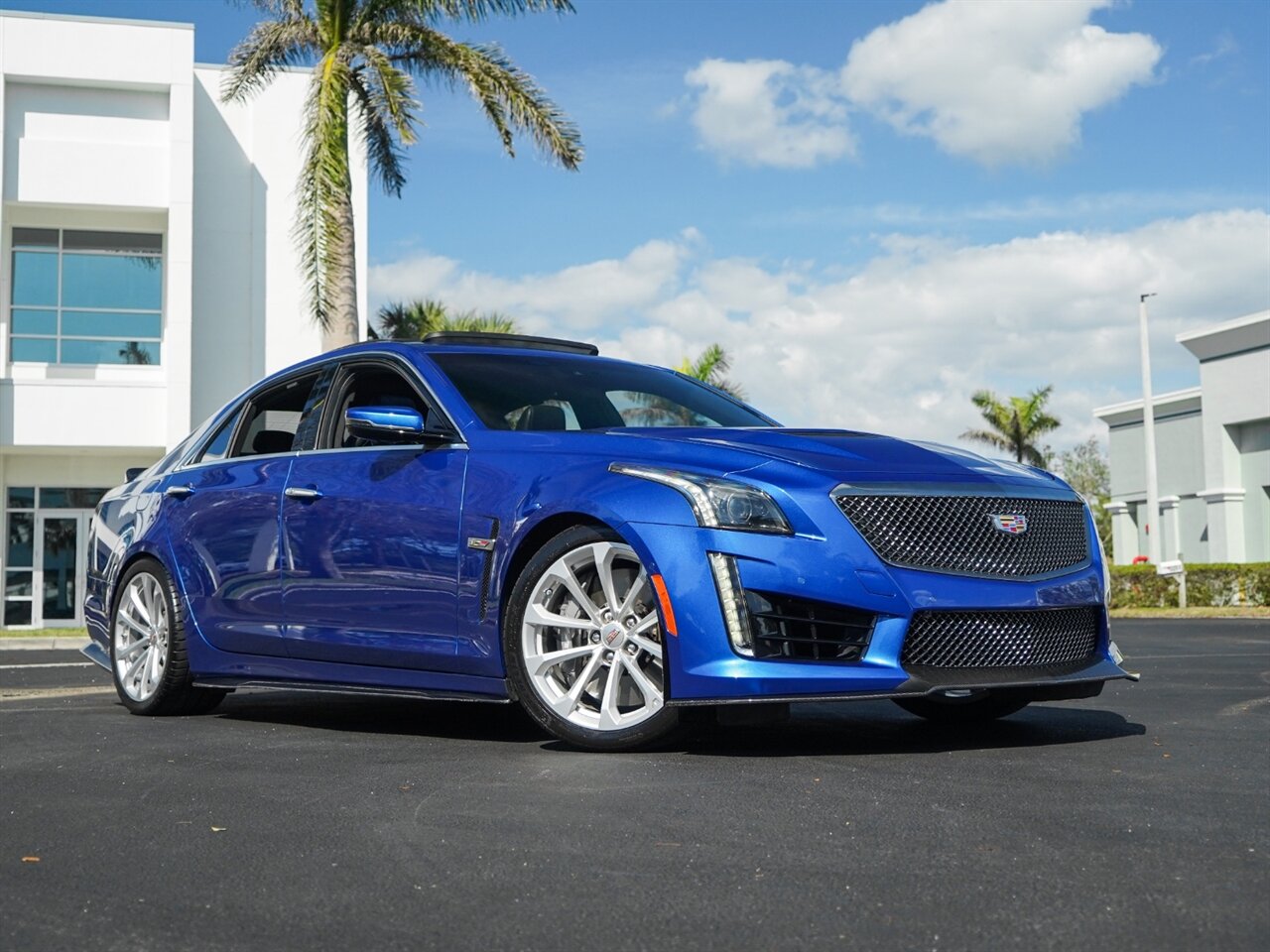 2018 Cadillac CTS-V   - Photo 80 - Bonita Springs, FL 34134