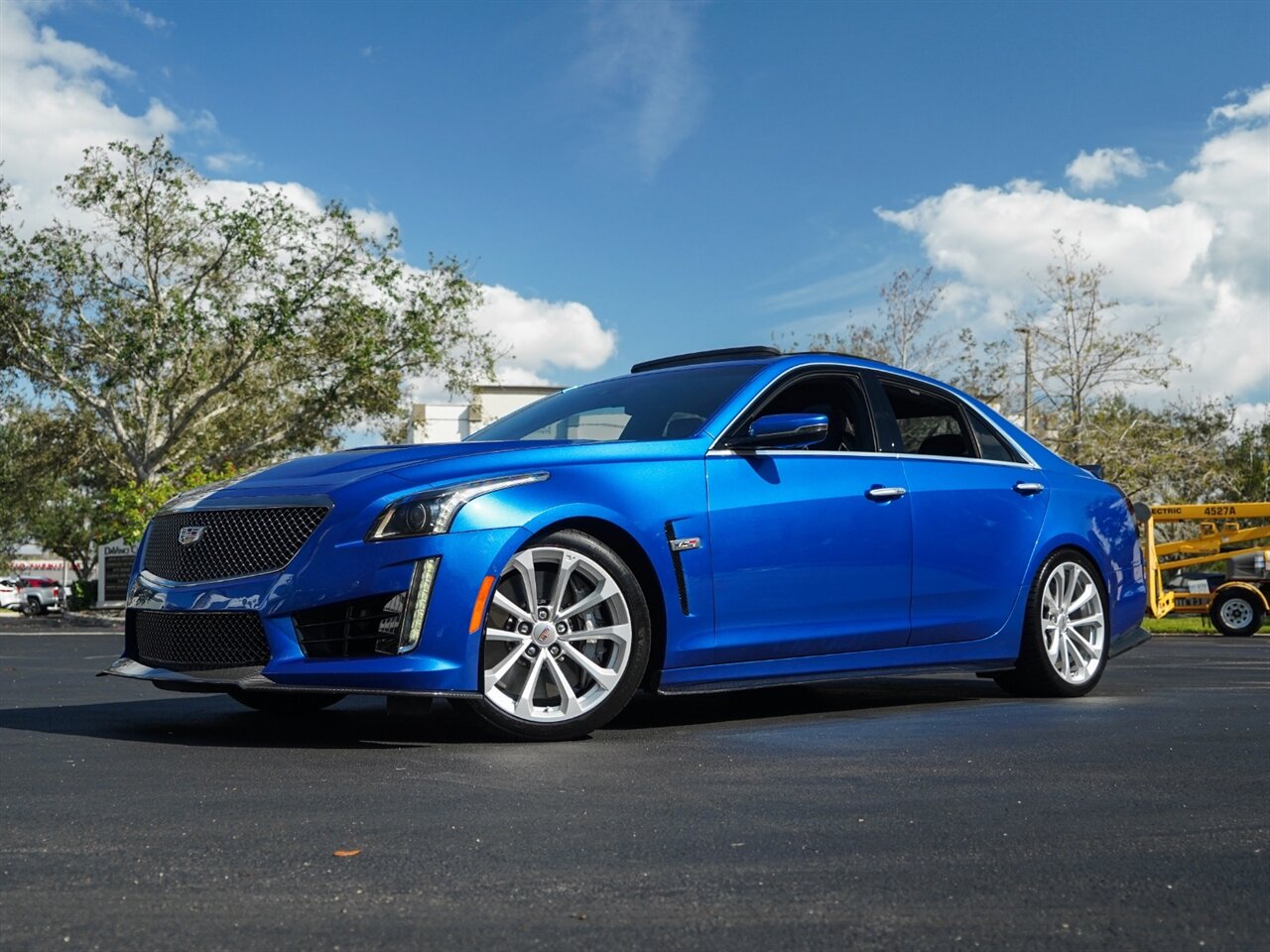 2018 Cadillac CTS-V   - Photo 13 - Bonita Springs, FL 34134