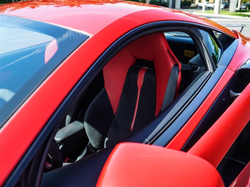 2017 McLaren 570S - Photo 8 - Bonita Springs, FL 34134