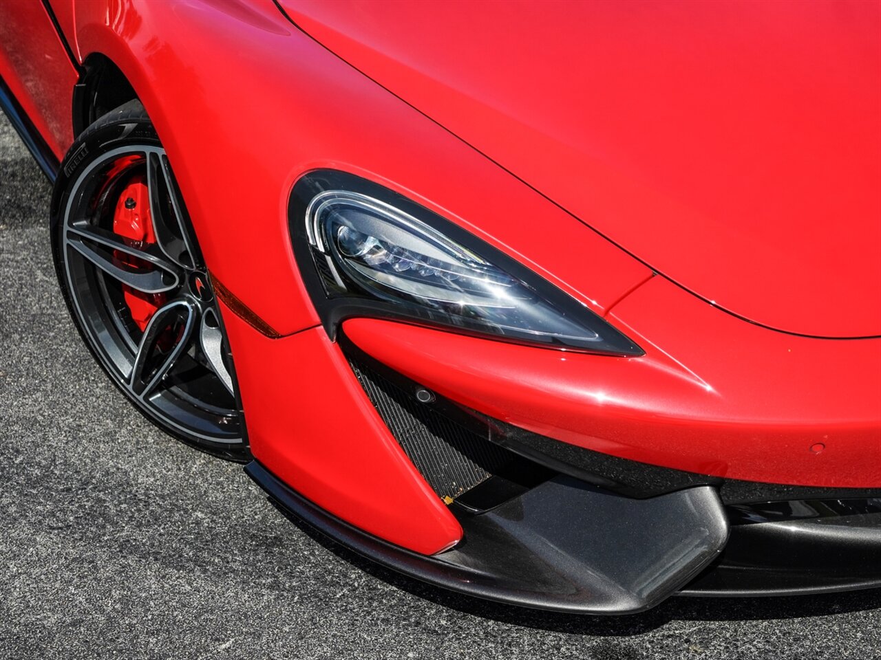 2017 McLaren 570S   - Photo 42 - Bonita Springs, FL 34134