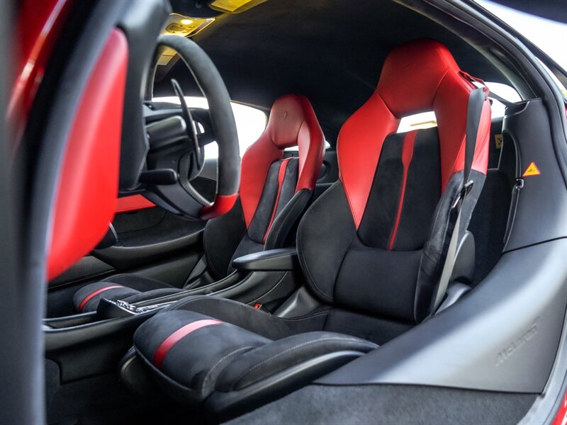 2017 McLaren 570S - Photo 18 - Bonita Springs, FL 34134